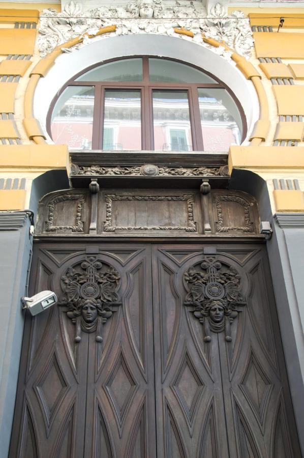 B&B La Rosa Dei Venti เนเปิลส์ ภายนอก รูปภาพ